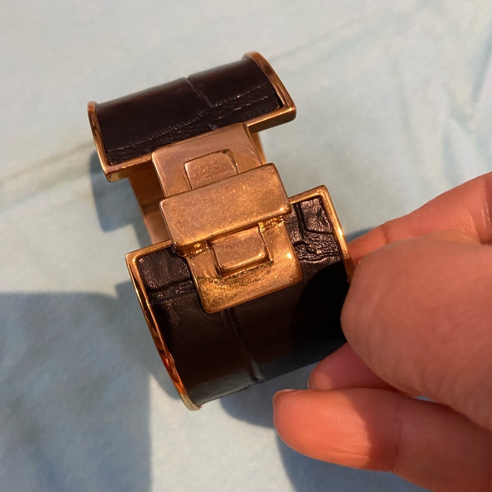 Bracelet lady